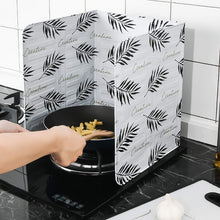Load image into Gallery viewer, 39 Aluminum Foil Oil Block Oil Barrier Stove Cooking Anti - Splashing Oil Baffle Heat Insulation Kitchen Supplies Utensils